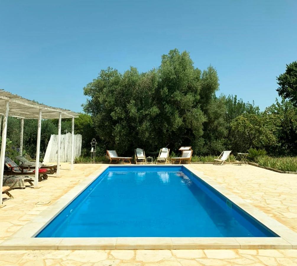 Aparthotel I Trulli Di Acquarossa Cisternino Exterior foto