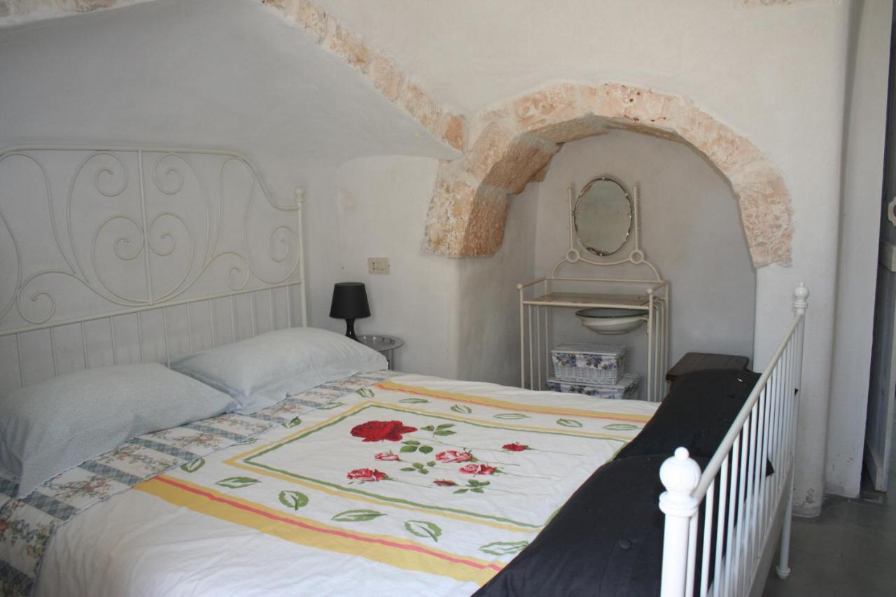 Aparthotel I Trulli Di Acquarossa Cisternino Exterior foto
